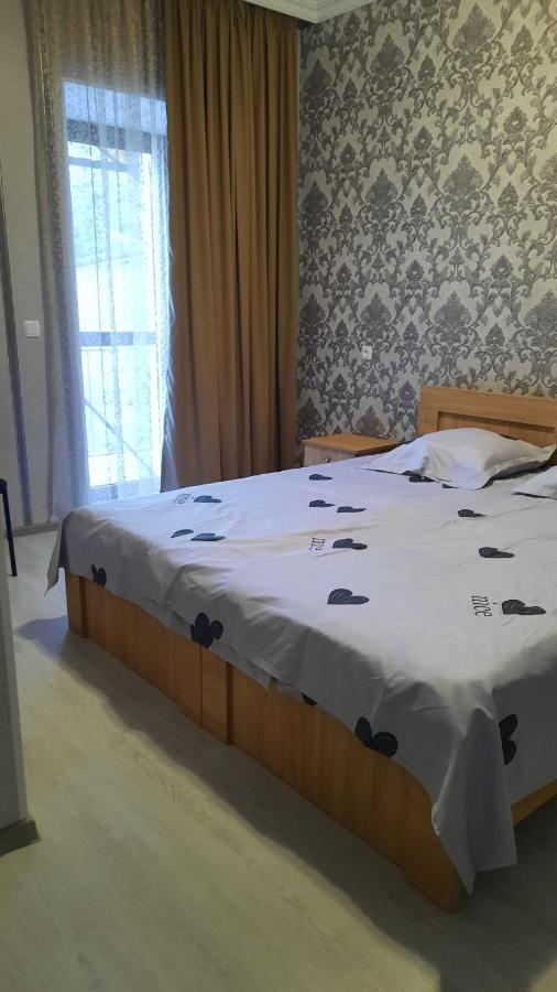 Family Hotel Tsinandali Телави Екстериор снимка